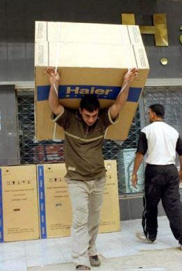 戰(zhàn)后重建家園，伊拉克人為何把海爾洗衣機(jī)搬回家？